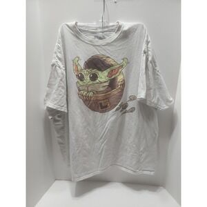 Geeknet Star Wars Mandalorian Grogu Size 2XL Dingy‎ White T-shirt.